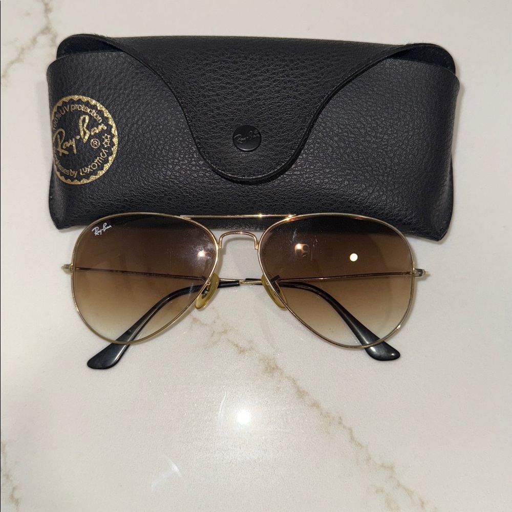 Ray-Ban Gold Aviator Sunglasses with Black Case
